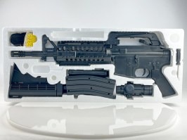 Airsoft M4 S-System + silencer + flashlight + red dot - ABS - NON-FUNCTIONAL [Well]