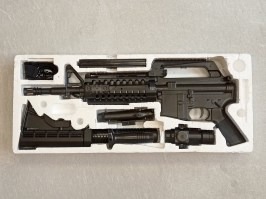 Airsoft M4 S-System + amortizor de zgomot + lanternă + punct roșu - ABS - DAMAGED [Well]