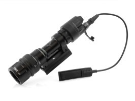 Lanternă tactică cu LED M952V cu luminozitate ridicată și suport RIS - negru [Night Evolution]